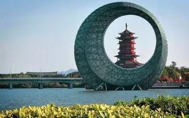 臺風(fēng)“玉兔”逼近，廈門49個(gè)濱海景區(qū)緊急關(guān)閉，啟動防臺Ⅲ級應(yīng)急響應(yīng)